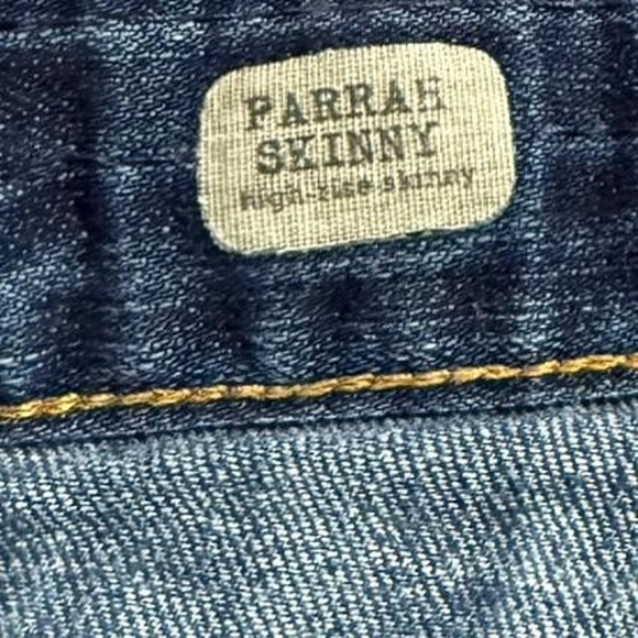 Ag Adriano Goldschmied Farrah High Rise Skinny Jeans - Picture 3 of 8